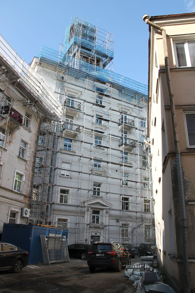 Таллин, Tartu maantee, 24
