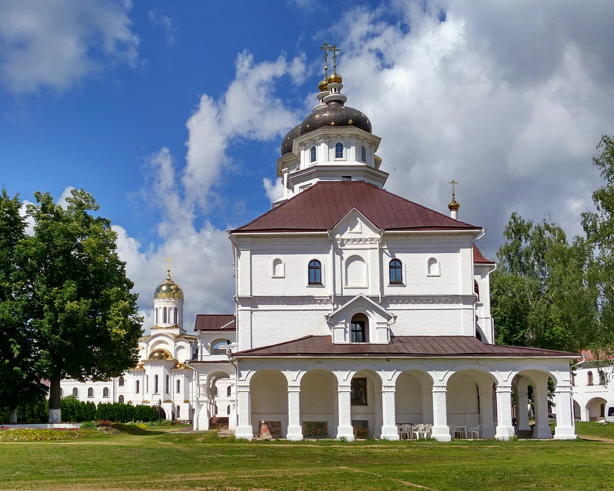 Переславский район, прочие н.п., м. Сольба, Центральная улица, 15; м. Сольба, Центральная улица, 15А