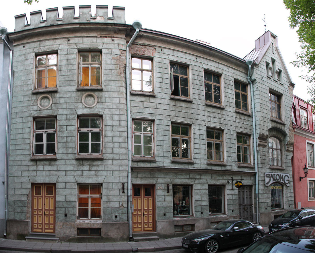 Таллин, Pikk, 52 / Sulevimägi, 8