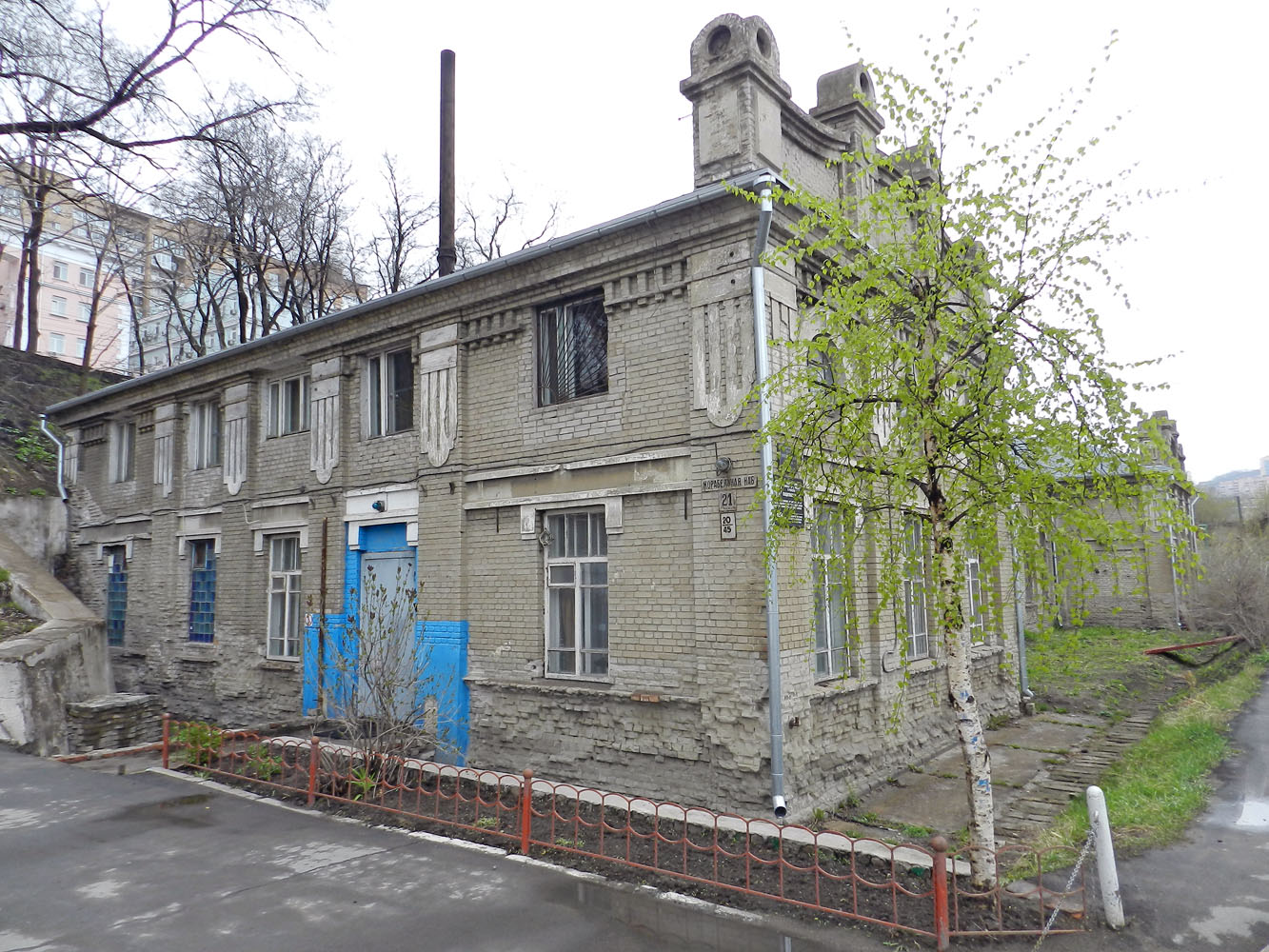 Владивосток, Улица Корабельная Набережная, 21