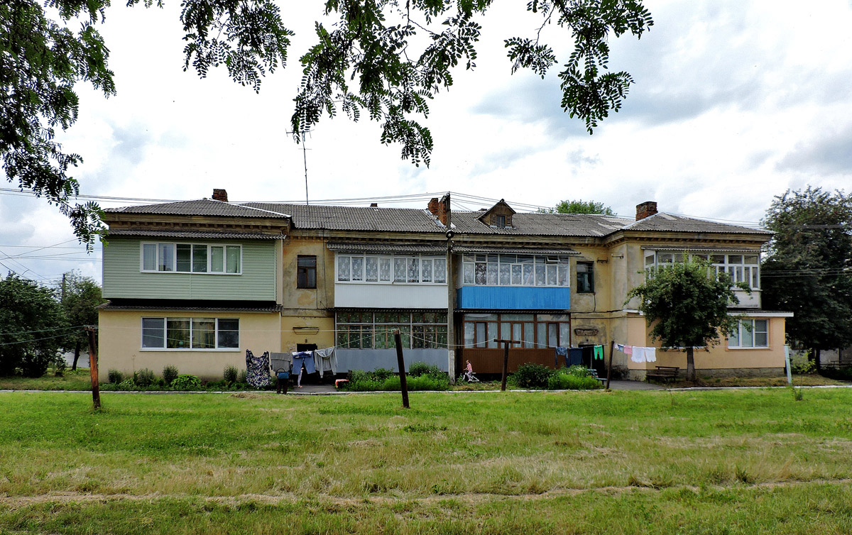 Chervonohrad, Улица Черновола, 18