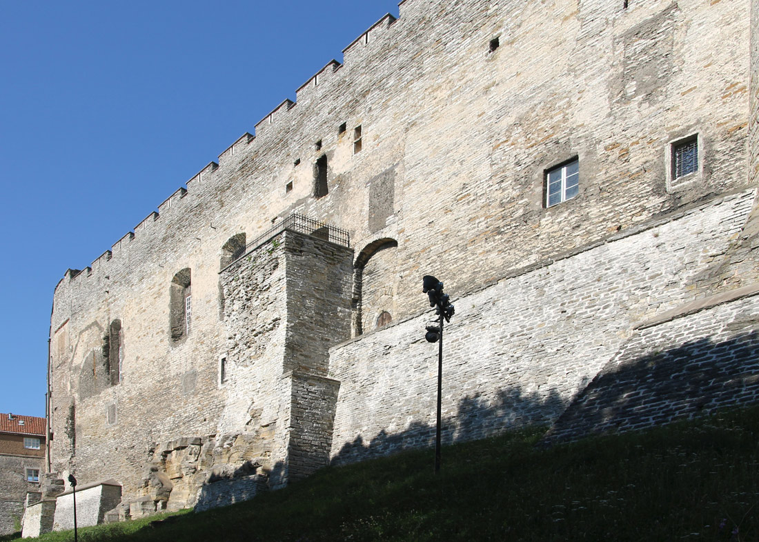 Таллин, Lossi plats, 1a