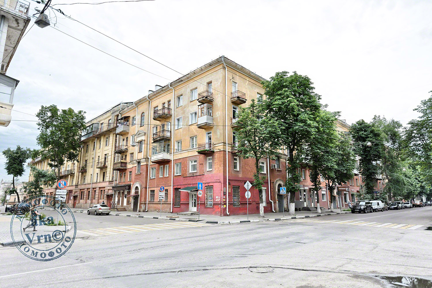 Воронеж, Улица Чайковского, 1; Улица Фридриха Энгельса, 13