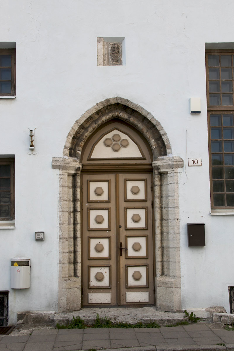 Tallinn, Rüütli, 10