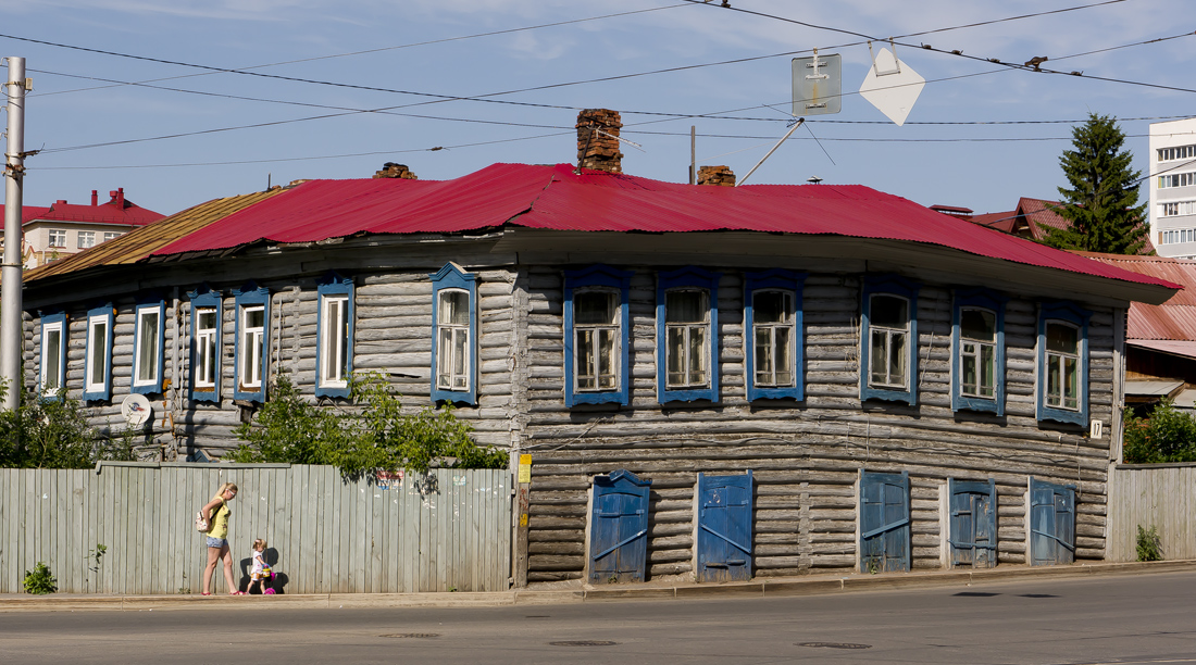 Уфа, Революционная улица, 17