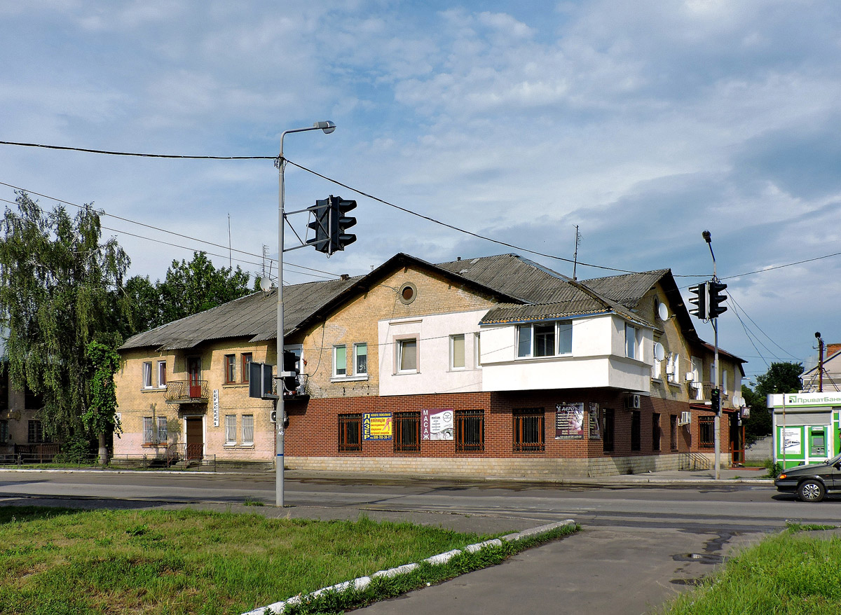 Червоноград, Улица Богдана Хмельницкого, 14