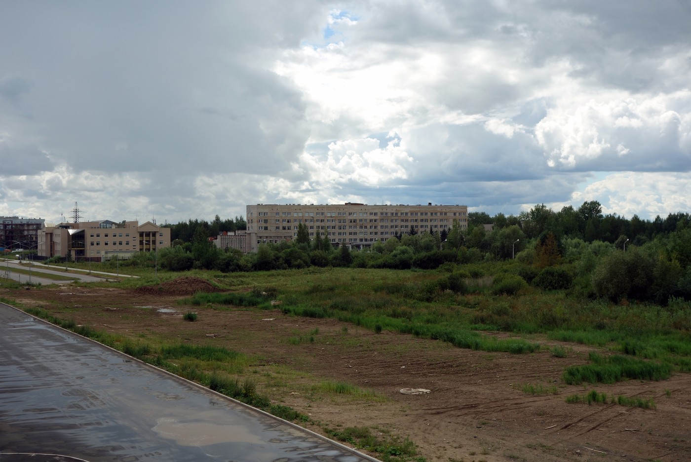 Великий Новгород, Большая Московская улица, 73; Улица Державина, 1