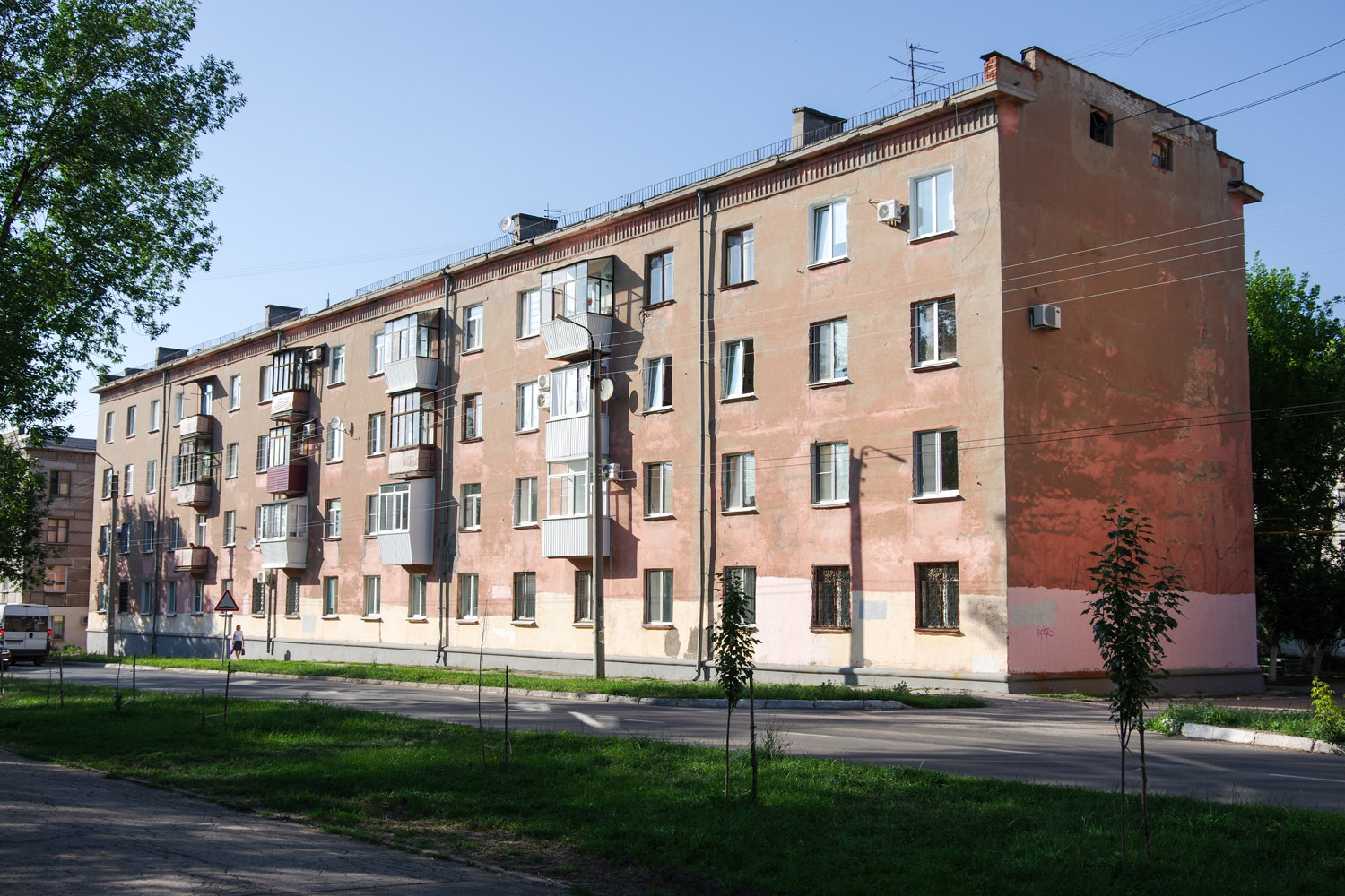 Novokuybyshevsk, Улица Чернышевского, 17