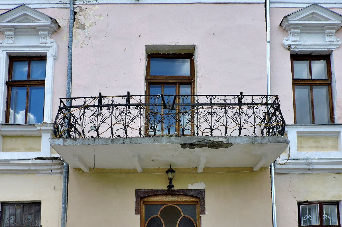 Золочев, Улица Маркияна Шашкевича, 22