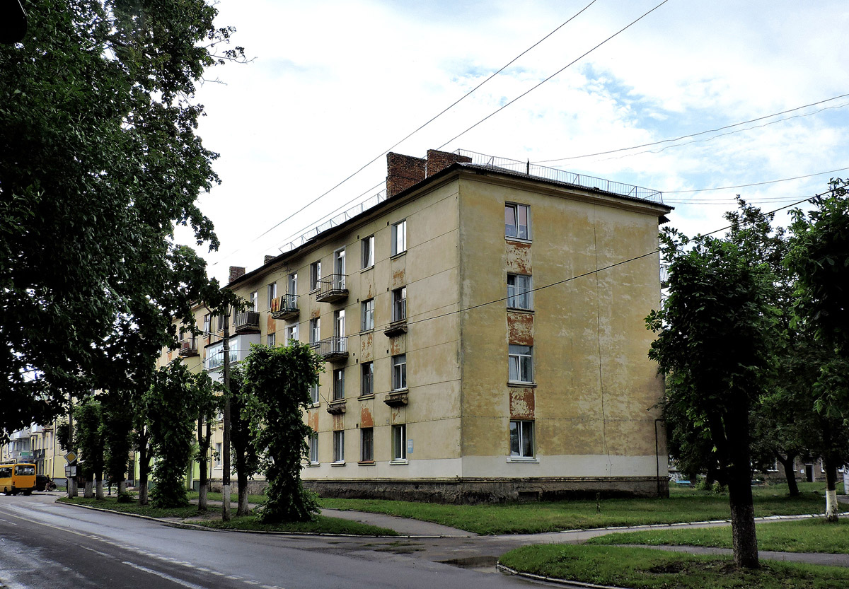 Червоноград, Улица Героев Майдана, 9