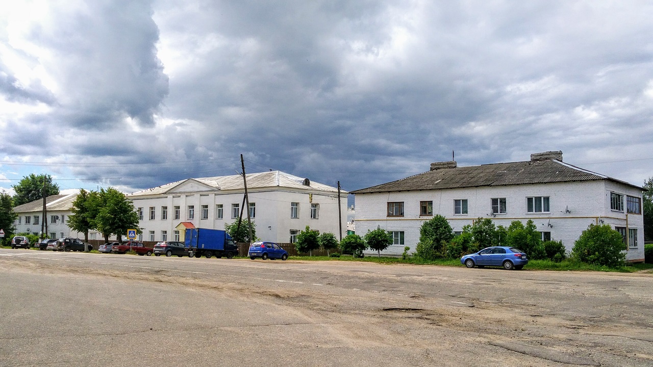 Переславский район, прочие н.п., с. Нагорье, улица Адмирала Спиридова, 5; с. Нагорье, улица Адмирала Спиридова, 5А; с. Нагорье, улица Адмирала Спиридова, 9