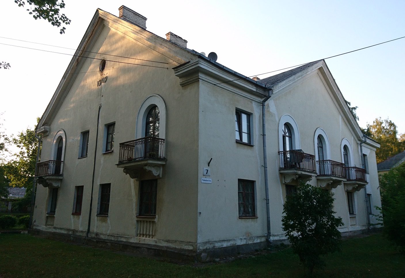 Силламяэ, Valeri Tškalovi, 7