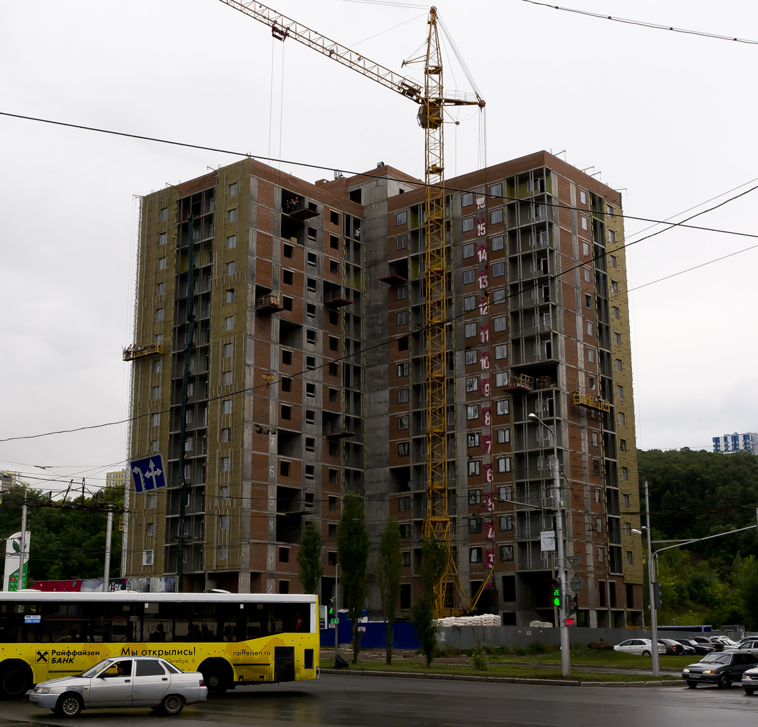 Уфа, Улица Маршала Жукова, 1/2