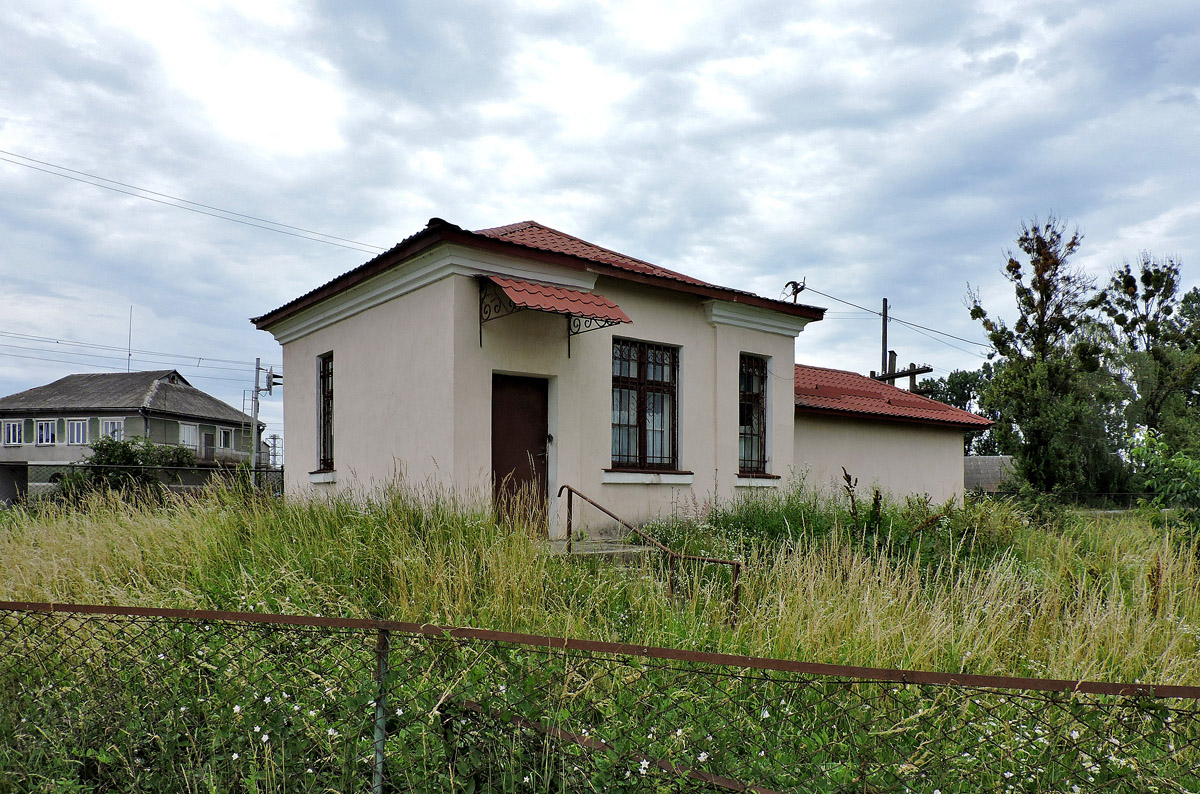 Кам'янка-Бузька, Улица Ярослава Мудрого, 49