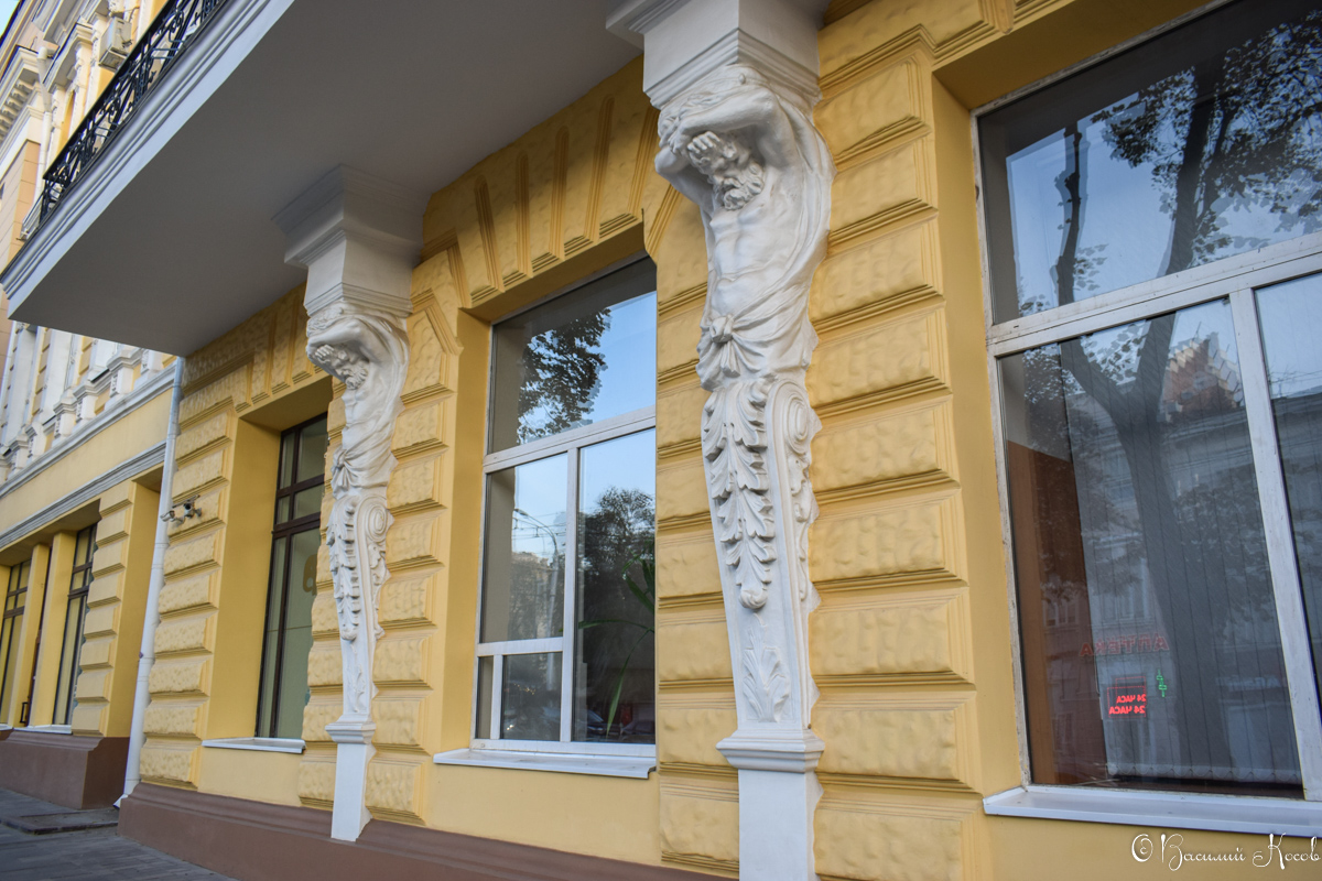 Ростов-на-Дону, Большая Садовая улица, 42