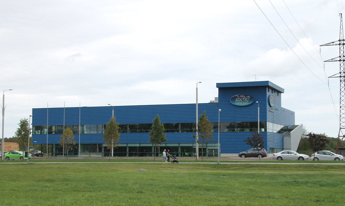 Таллин, Ehitajate tee, 114b