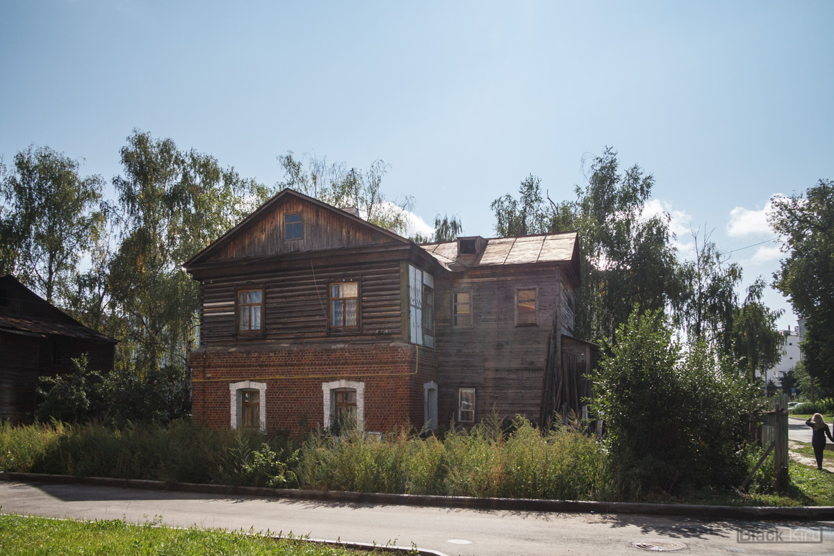 Зеленодольськ, Улица Энгельса, 10