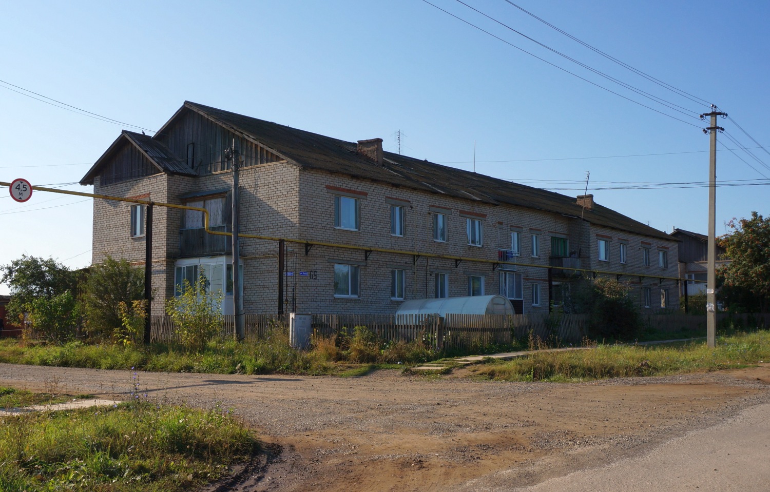 Частинский муниципальный округ, прочие н.п., с. Частые, Улица Ленина, 65