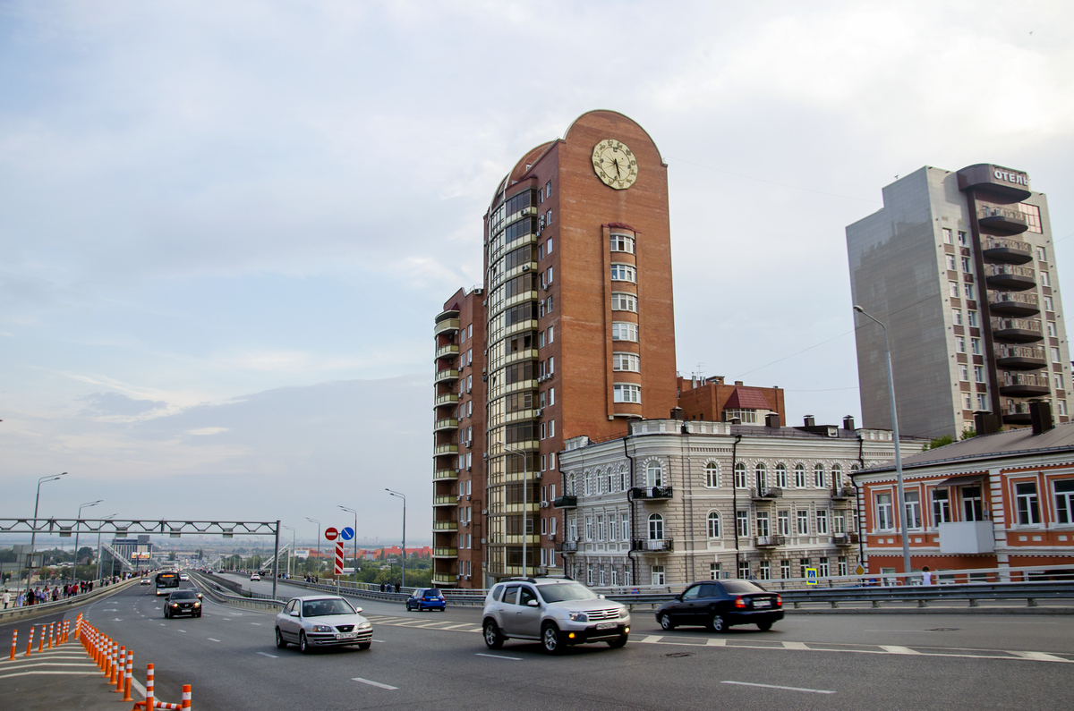 Ростов-на-Дону, Ворошиловский проспект, 9