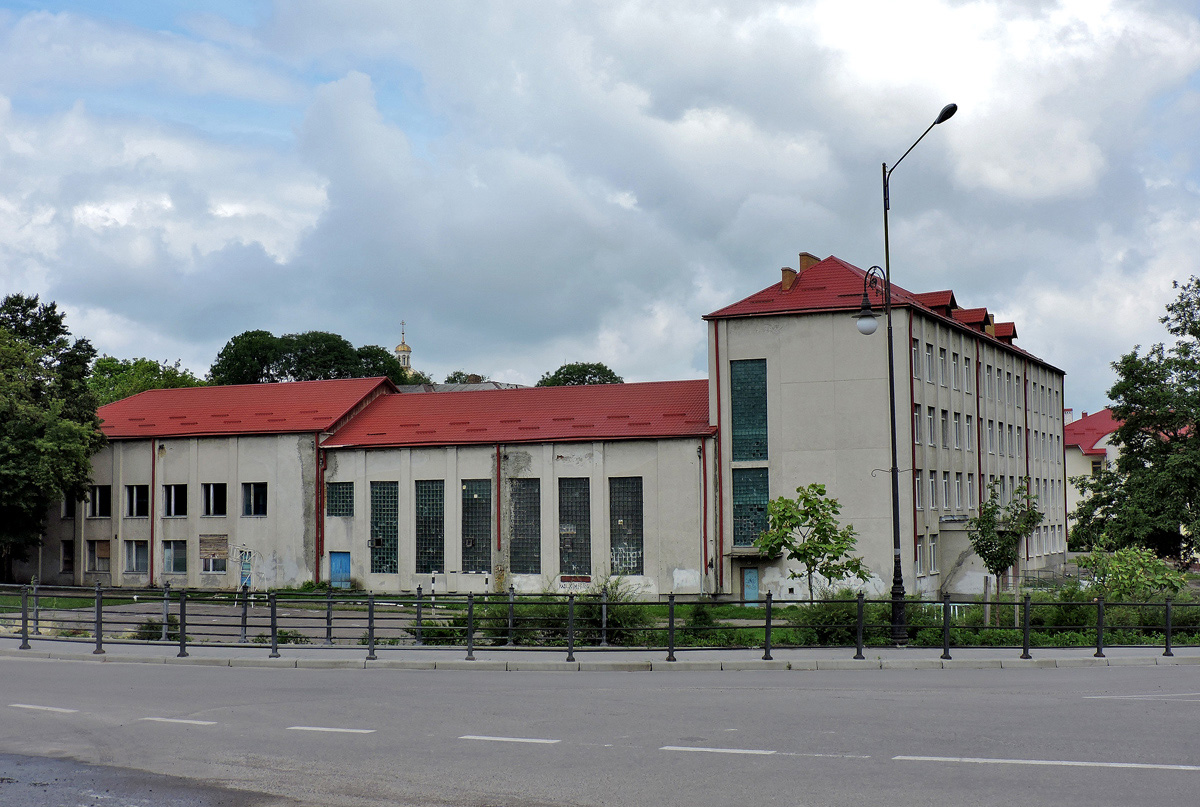 Золочев, Улица Героев Небесной Сотни, 4А
