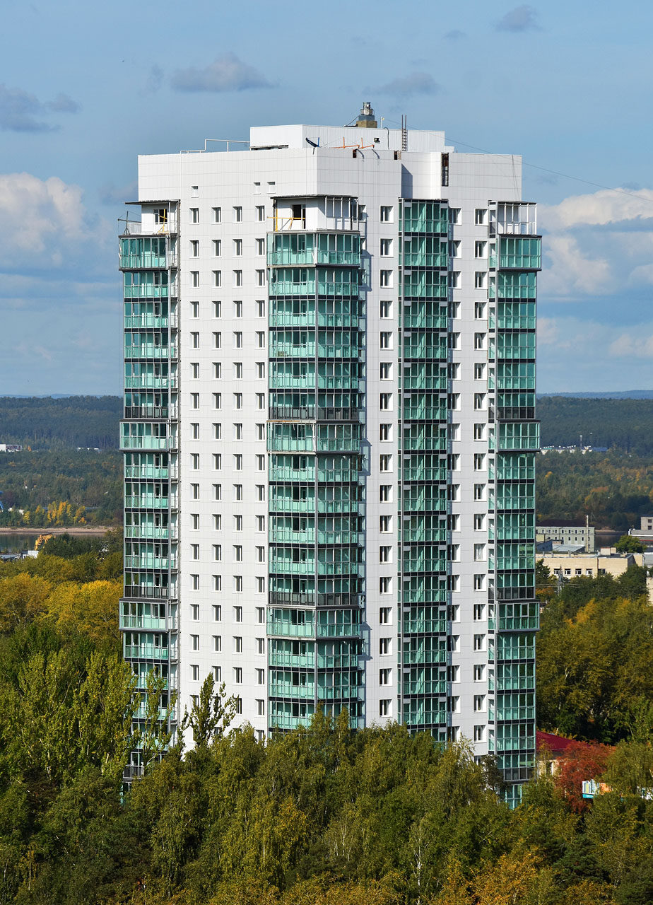 Пермь, Локомотивная улица, 1А