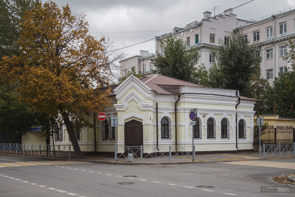Казань, Большая Красная улица, 28 / Улица Карла Фукса, 8