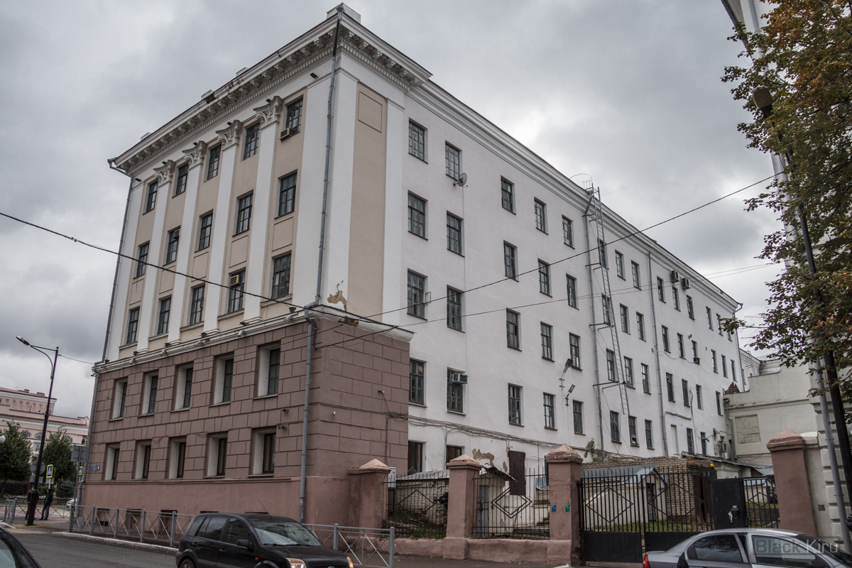 Kaasan, Улица Карла Маркса, 31 / Театральная улица, 7