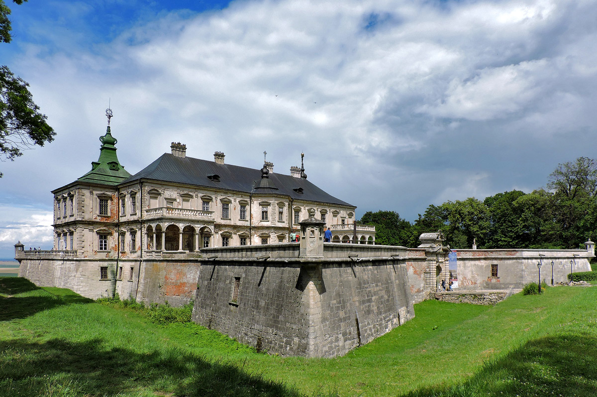 Zolochiv district. others settlements, с. Подгорцы