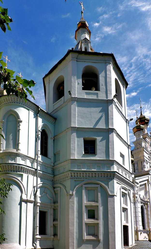 Kharkov, Университетская улица, 8