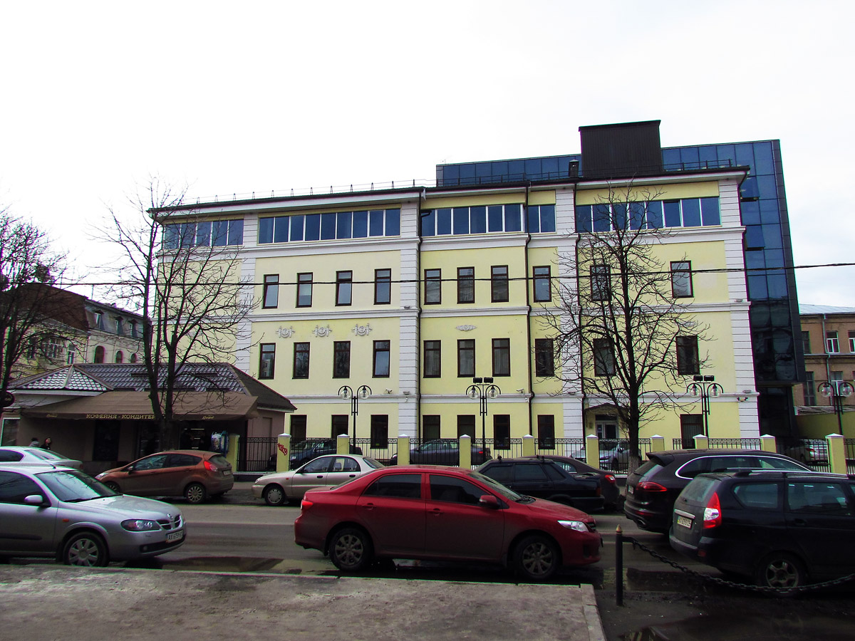 Kharkov, Улица Алчевских, 31