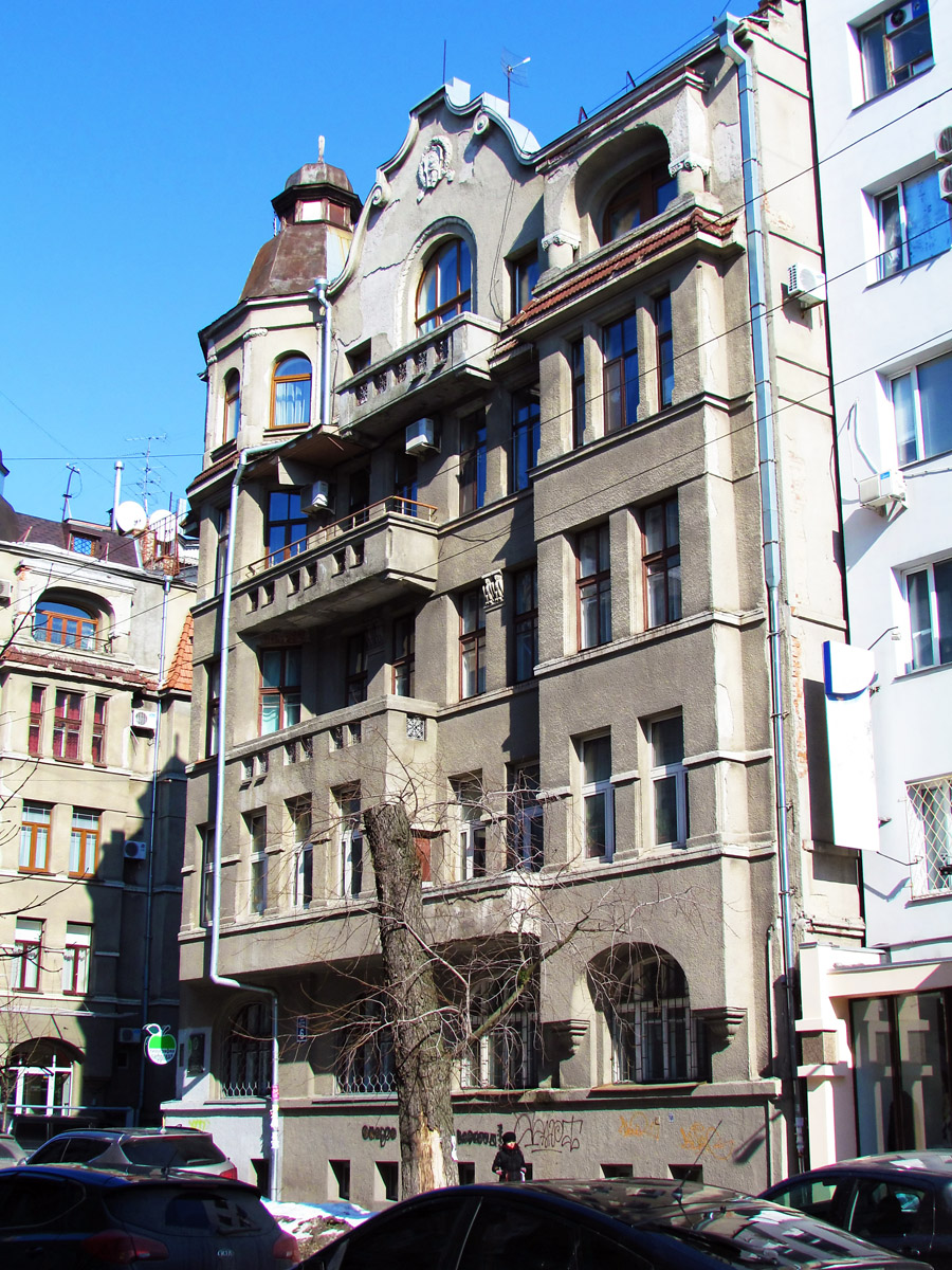Харьков, Улица Алчевских, 6