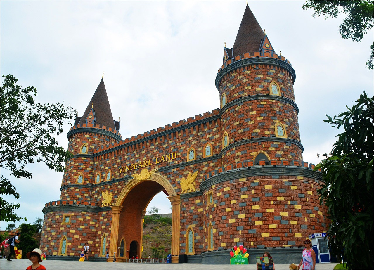 Нячанг, Hon Tre Island, Vinpearl land