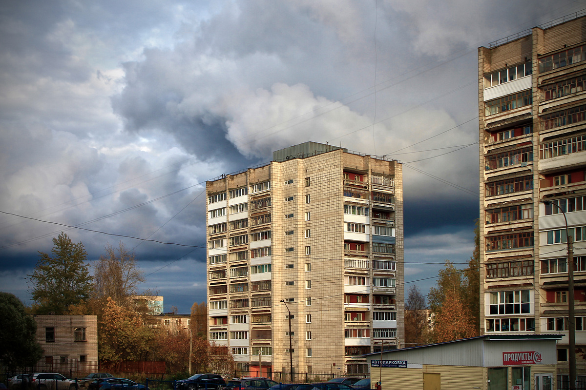 Березники, Улица Мира, 90