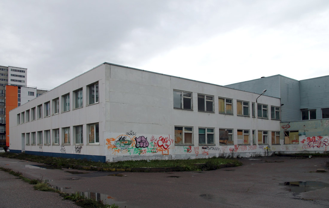 Таллин, Raadiku, 10