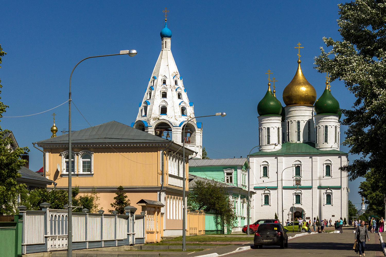 Коломна, Улица Лазарева, 8А; Улица Лазарева, 10; Улица Лазарева, 16А (колокольня); Улица Лазарева, 16А