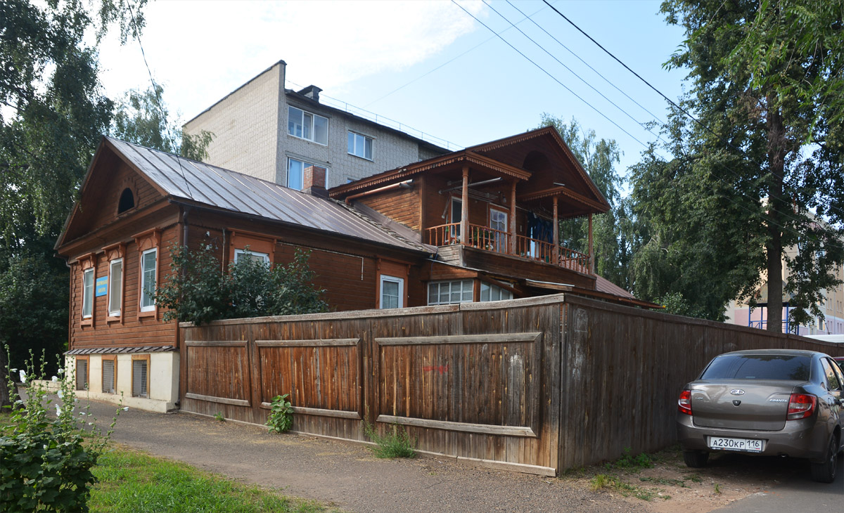 Елабуга, Казанская улица, 5