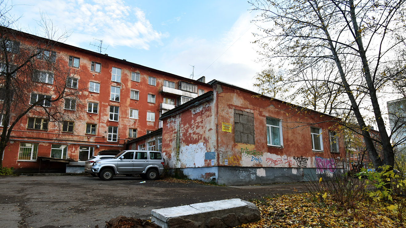 Perm, Шоссе Космонавтов, 108