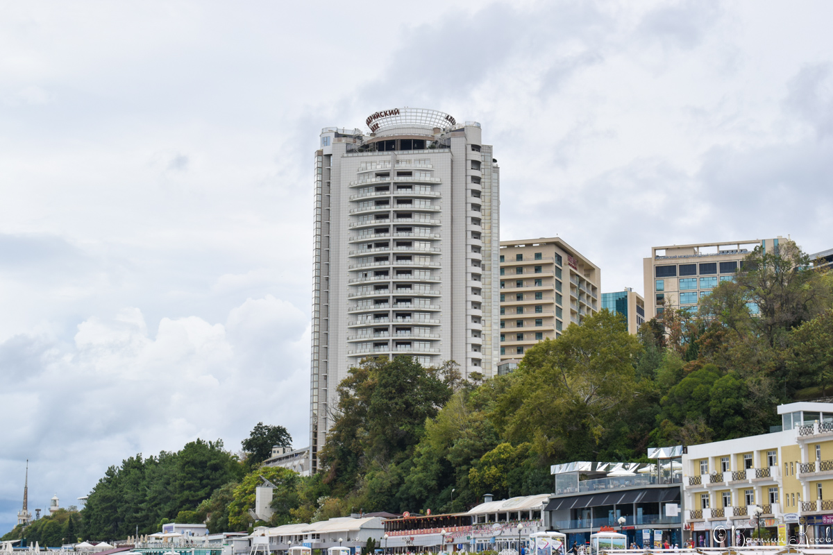 Сочи, Морской переулок, 1 корп. 1 Сочи, Морской переулок, 1 корп. 1