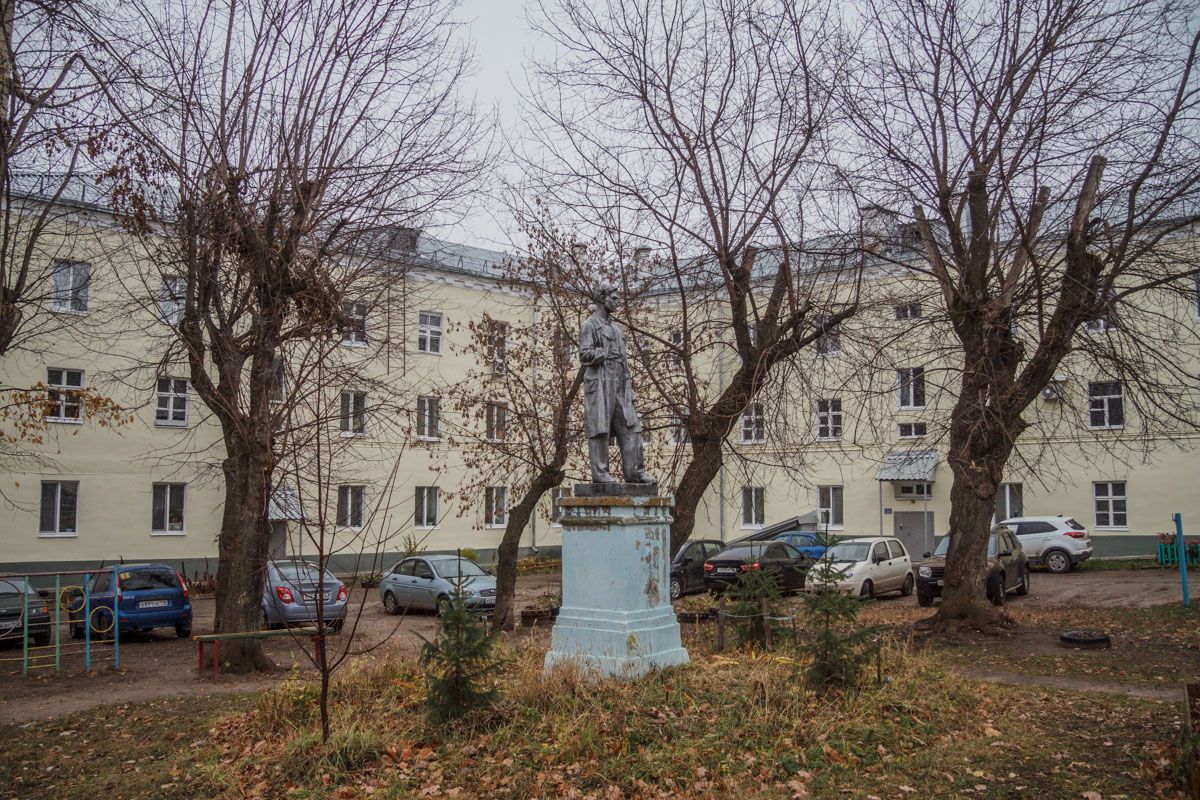 Казань, Советская улица, 2 / Тополевая улица, 14