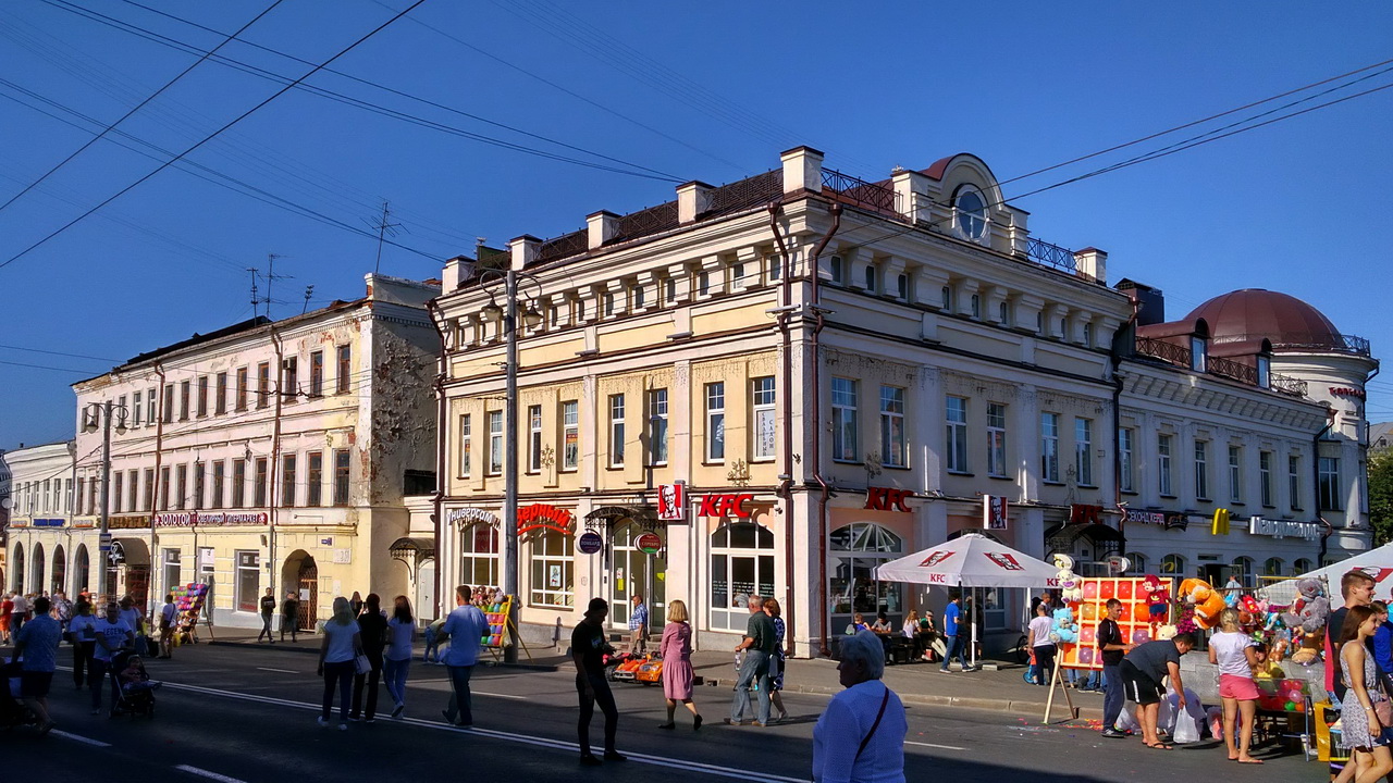 Vladimir, Улица Гагарина, 2-4; Улица Гагарина, 2А-2Б