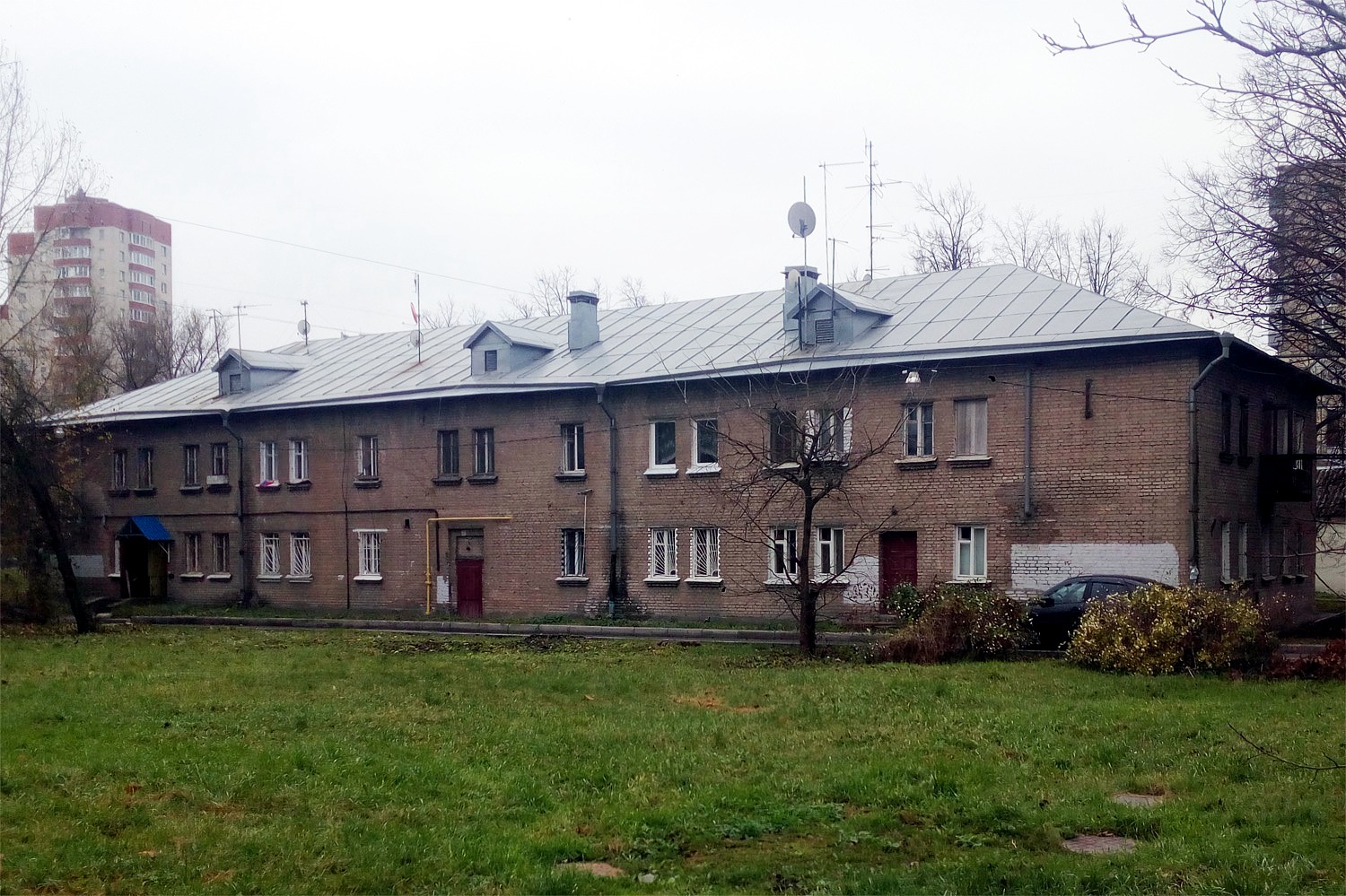 Sankt Petersburg, Октябрьская набережная, 118 корп. 4