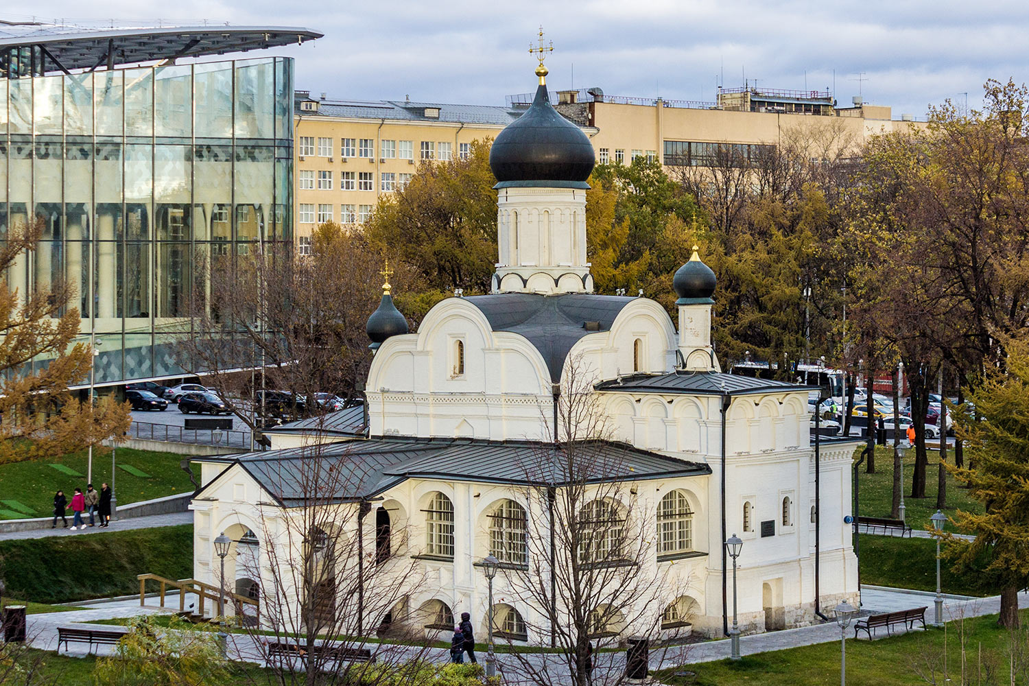 Moscó, Москворецкая набережная, 3