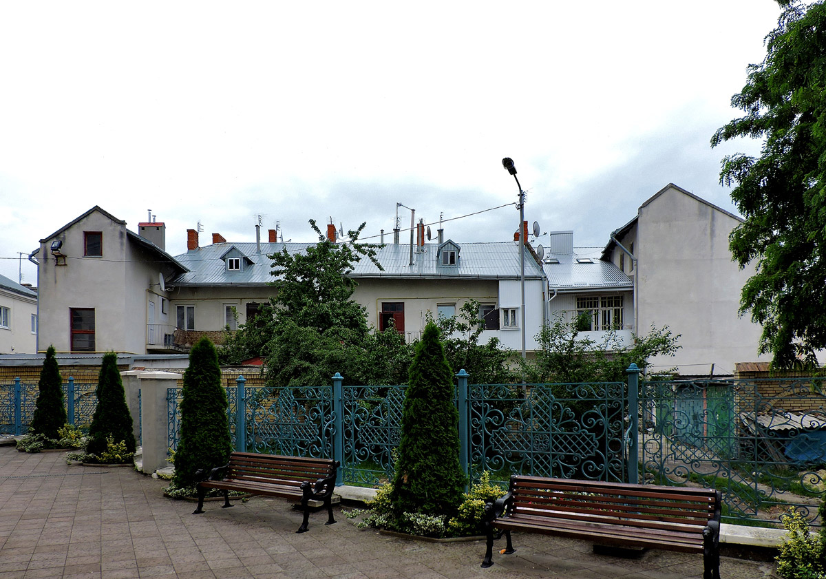 Жолква, Улица Василианская, 2