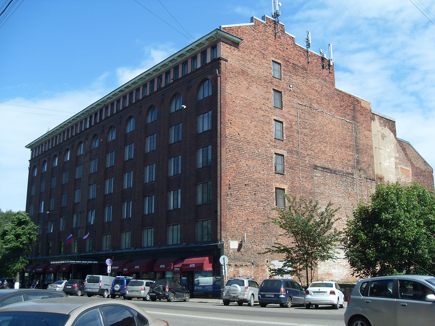 Vyborg, Ленинградский проспект, 19