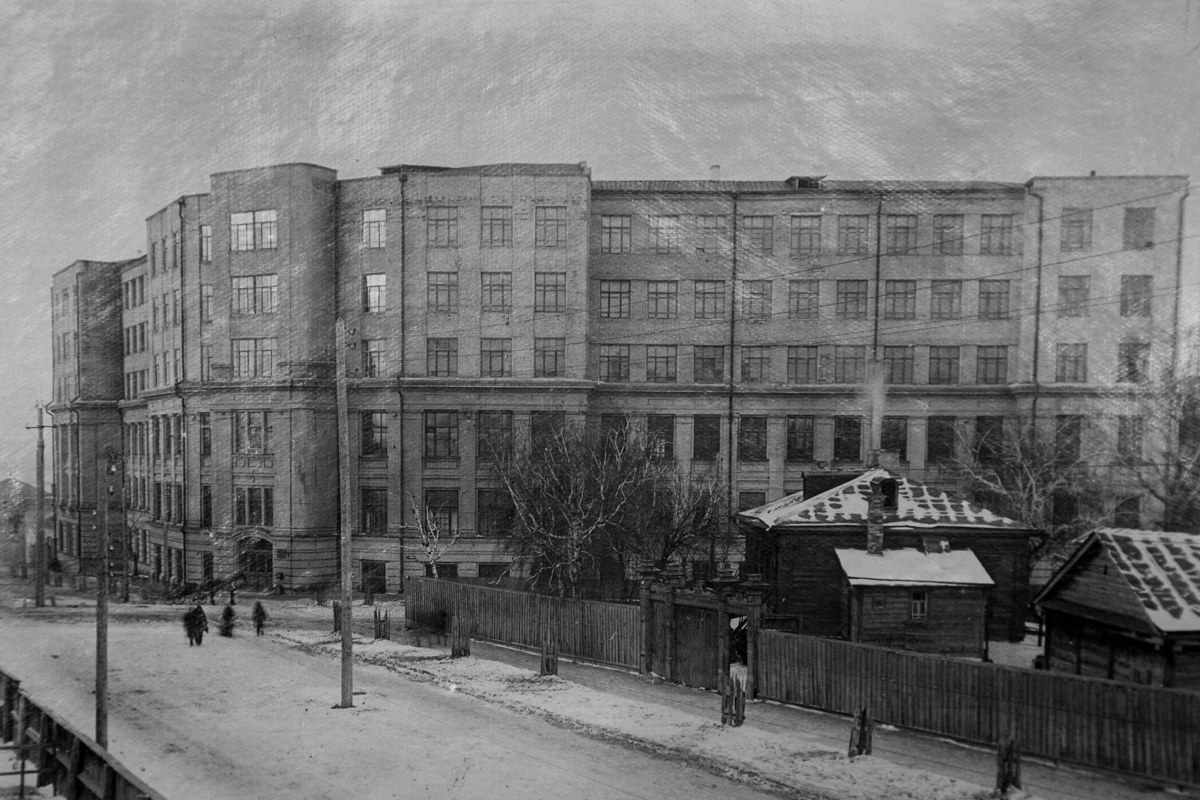 Самара, Молодогвардейская улица, 194; Ульяновская улица, 6 (?). Самара — Исторические фото (до 2000 года)