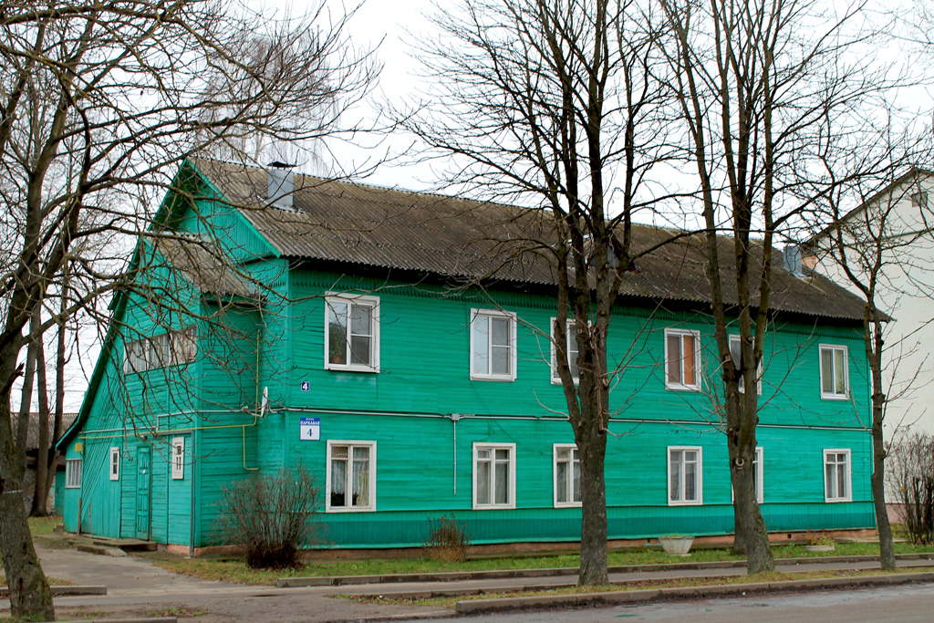 Молодечно, Парковая улица, 2