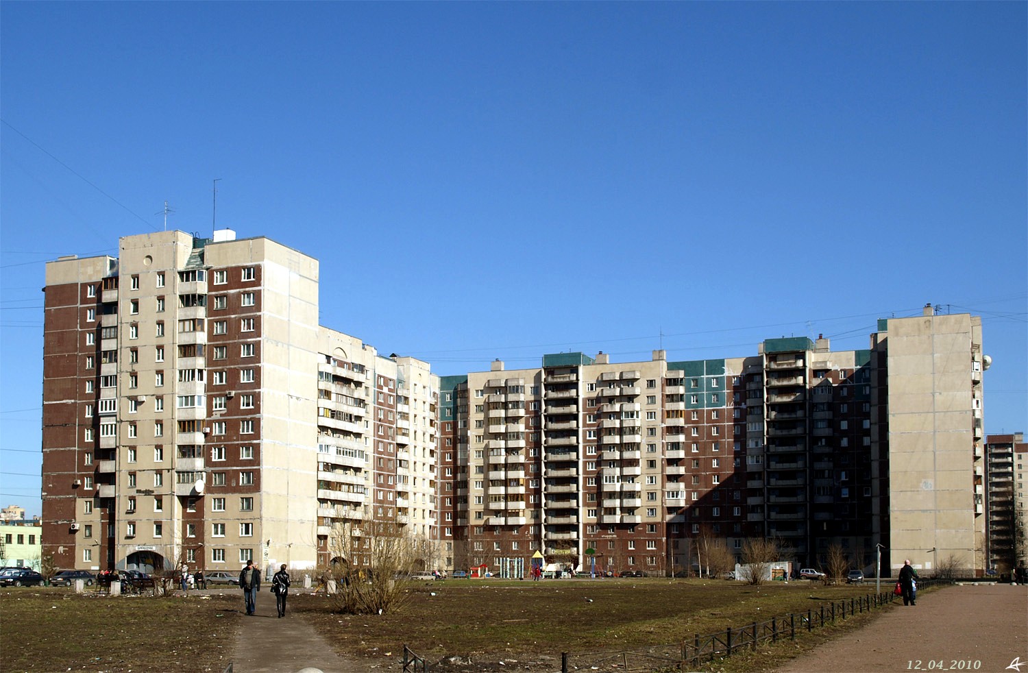 Санкт-Петербург, Камышовая улица, 2 корп. 2; Камышовая улица, 2 корп. 1; Гаккелевская улица, 26