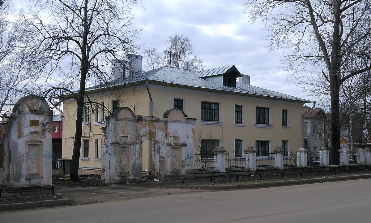 Ростов, Пролетарская улица, 44