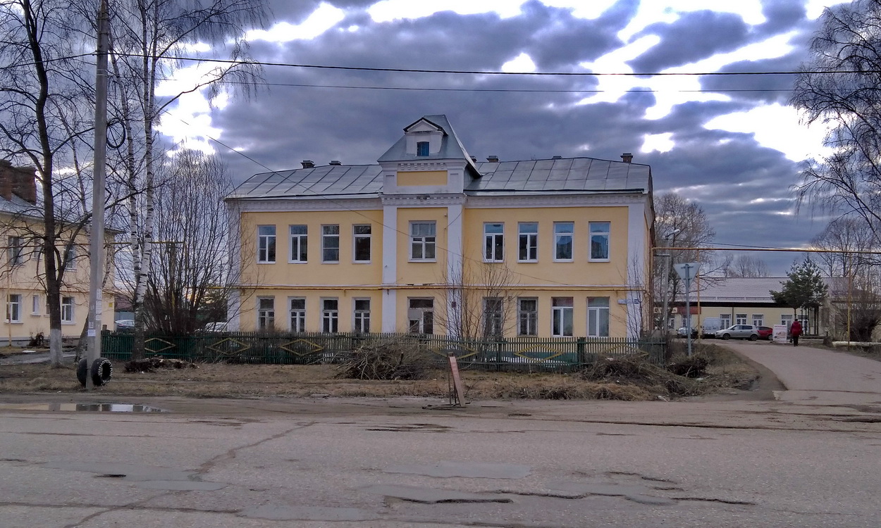Красные Ткачи, Большая Октябрьская улица, 26