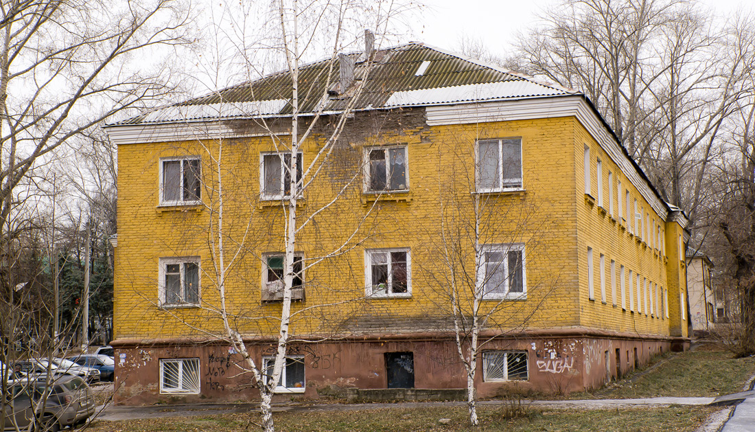 Уфа, Улица Суворова, 70 / Улица Коммунаров, 56